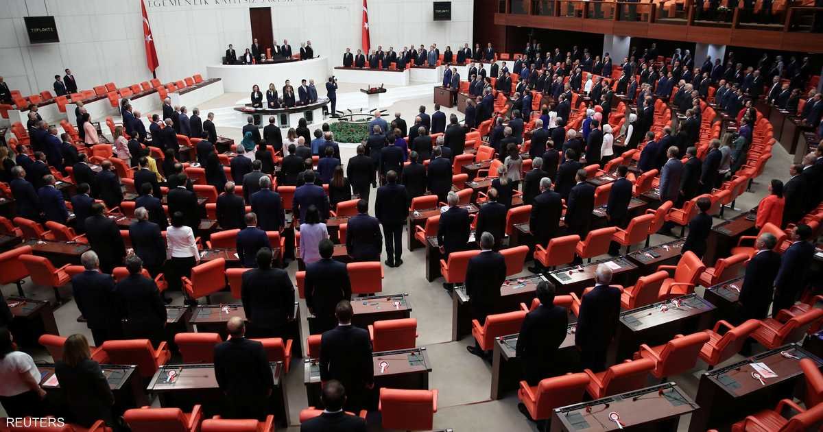 Turkey Passes Conditional Amnesty Law for Kurdish Militants