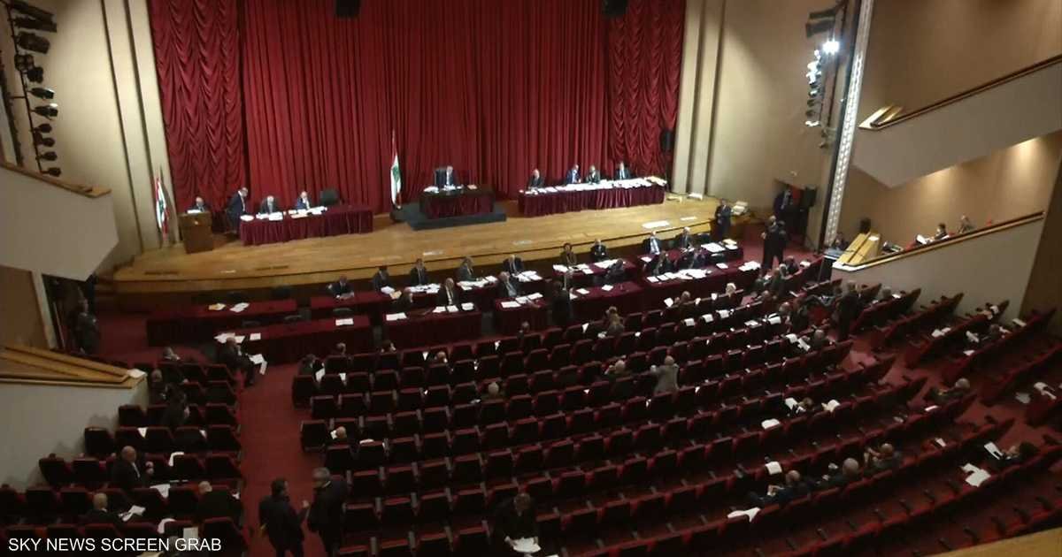 Lebanese Lawmakers Face Backlash Over Pay Hike Amid Economic Crisis