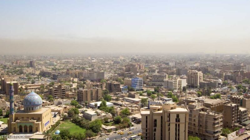 Iraqi Civil Defense Rescues Dozens in Baghdad Restaurant Fire