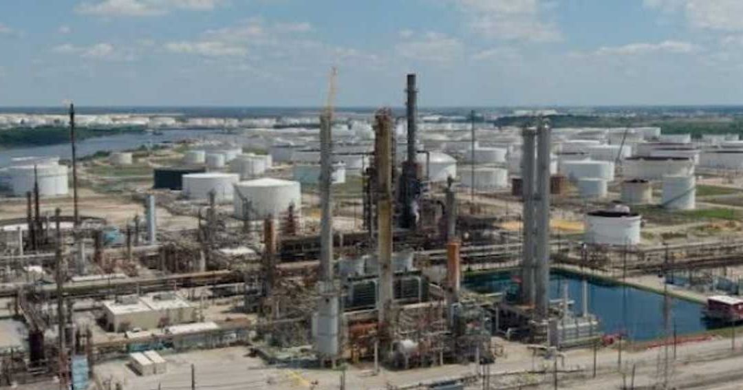 US Intelligence Warns of Potential Iranian Cyber Threats to Oil Assets