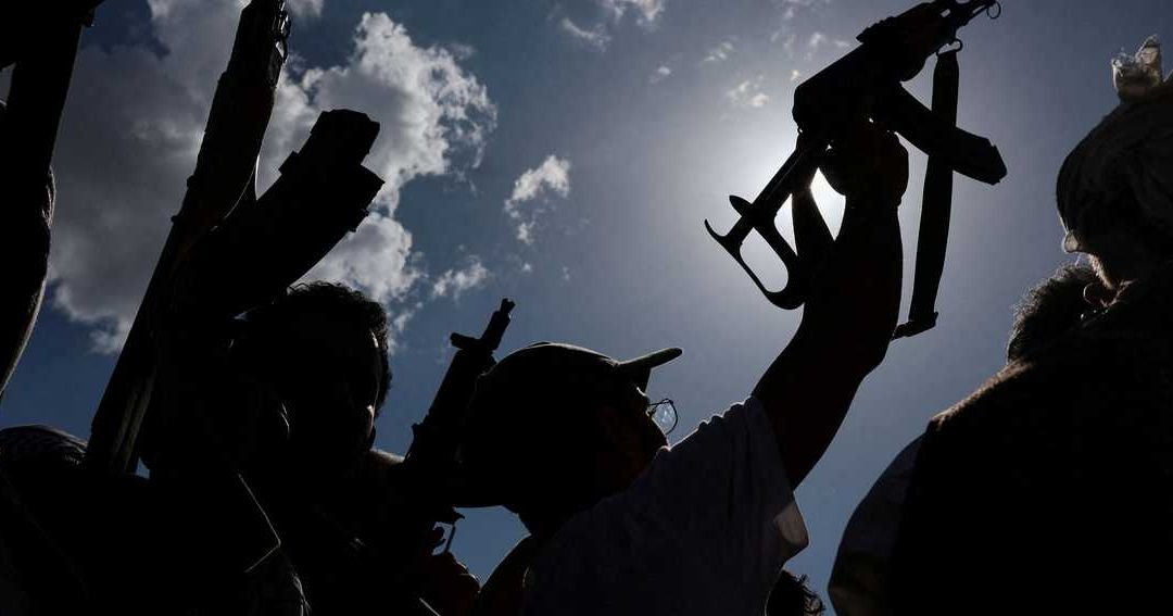 Houthi Forces Bolster Military Presence Near Bab al-Mandab Strait