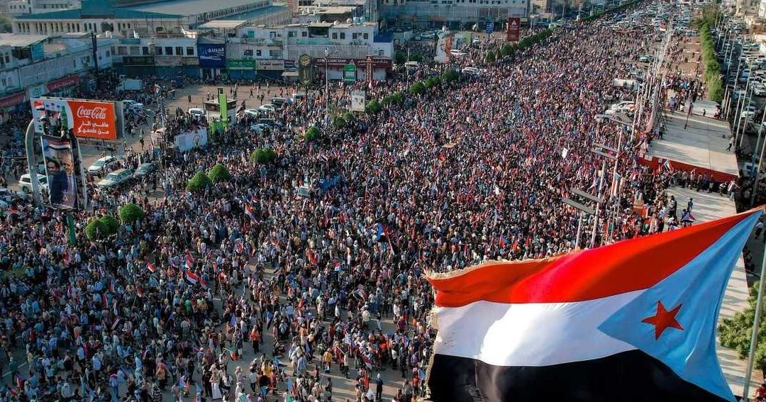 Aden Sees Mass Mobilization for 14 October Revolution Anniversary